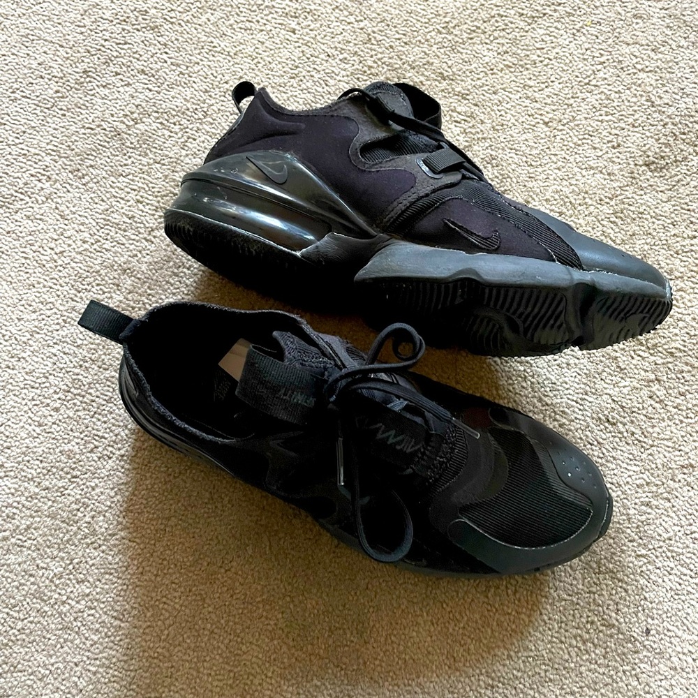 Nike AiR Max Infinity